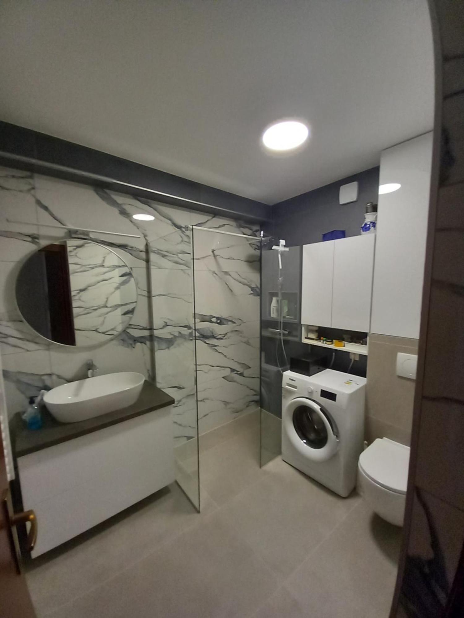 One Bedroom Apartment Terrace Parking Сплит Екстериор снимка